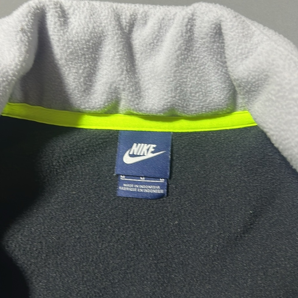 Nike fleece vest size M - Picture 2 of 8